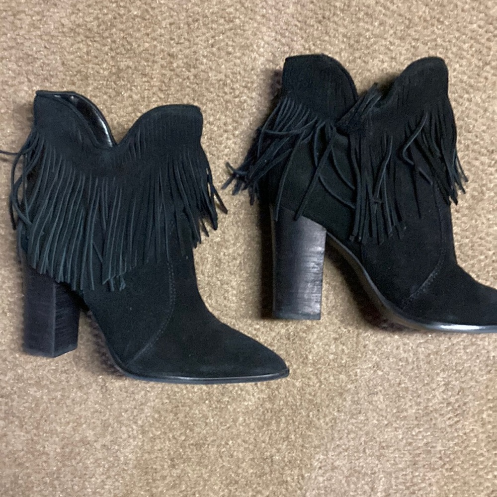 Worn once Antonio Melani booties!!